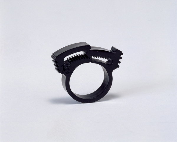 Rohrschelle für 13/16mm PE-Rohr